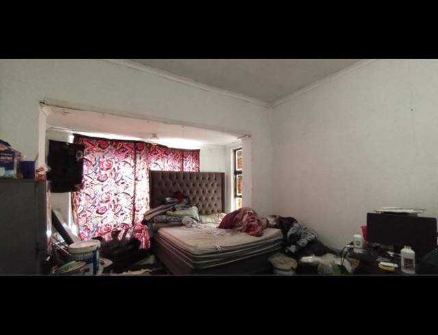 3 BEDROOM HOUSE FOR SALE IN KENSINGTON